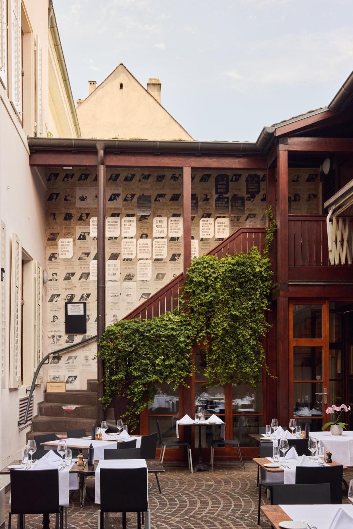 Gast - Und Kulturhaus Der Teufelhof Hotel